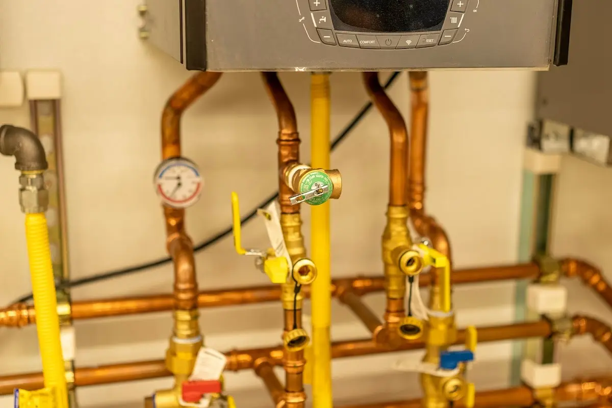 Licensed technician providing Pipe Repair for a homeowner in San Ramon